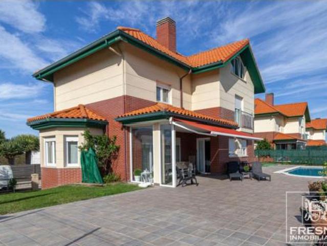 Chalet en venta en Liencres, Piélagos