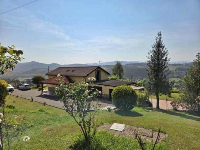 Chalet en venta en Arce, Piélagos