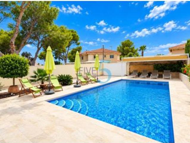 Casa en venta en Pinar de Campoverde, el Baix Segura / La Vega Baja