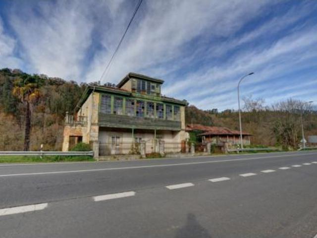 Chalet en venta en Piloña, Asturias