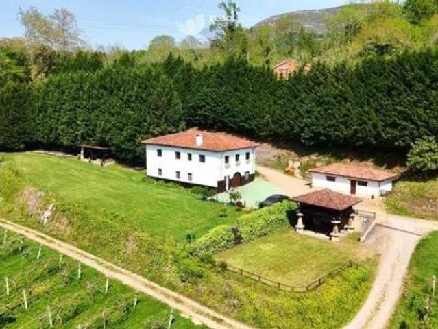 Chalet en venta en Piloña, Asturias