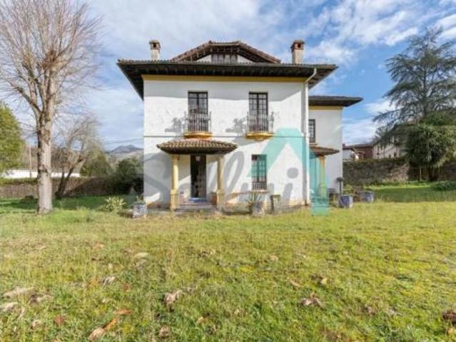 Chalet en venta en Piloña, Asturias