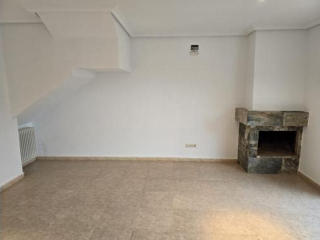 Chalet en venta en Las Suertes, Pioz