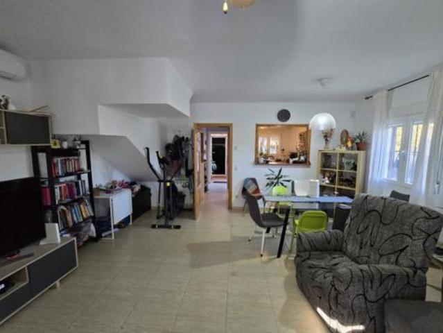 Chalet en venta en El Chaparral, Pioz