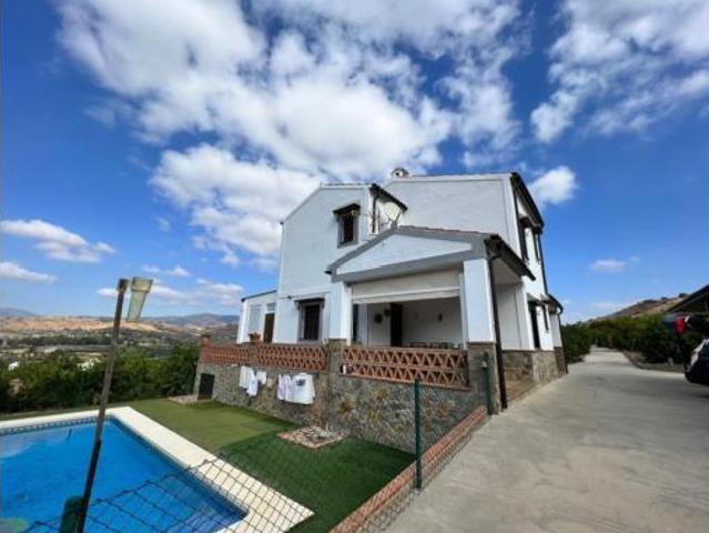 Villa en venta en Pizarra