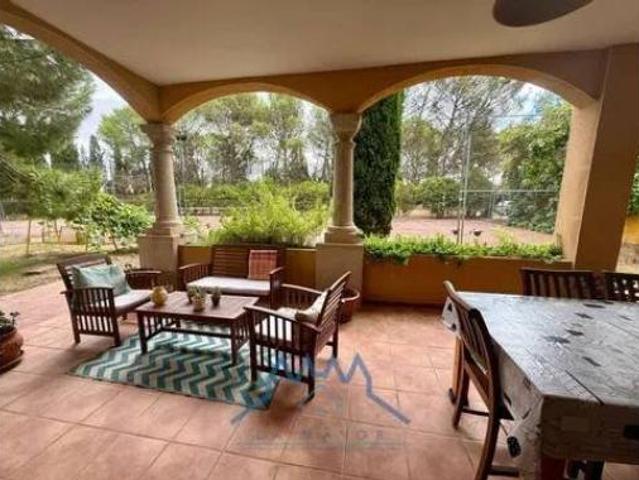 Chalet en venta en Poblete