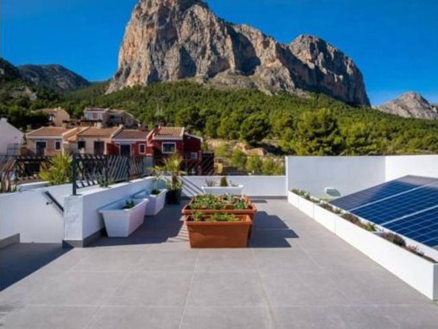 Chalet en venta en Polop, Alacant / Alicante
