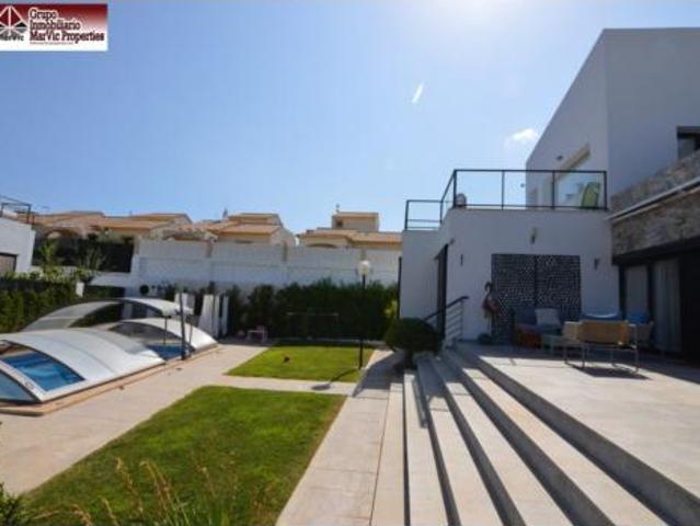 Chalet en venta en Urbanització L'Alberca, la Marina Baixa