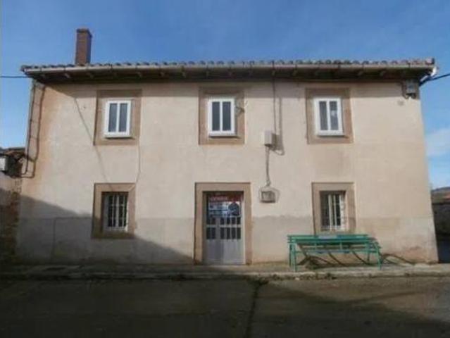 Chalet en venta en Pomar De Valdivia, Castilla y León