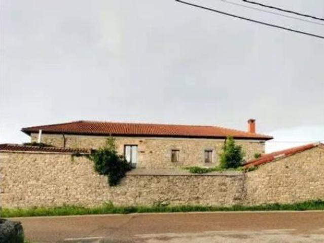 Chalet en venta en Pomar De Valdivia, Castilla y León