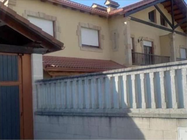 Chalet en venta en Compostilla, El Bierzo