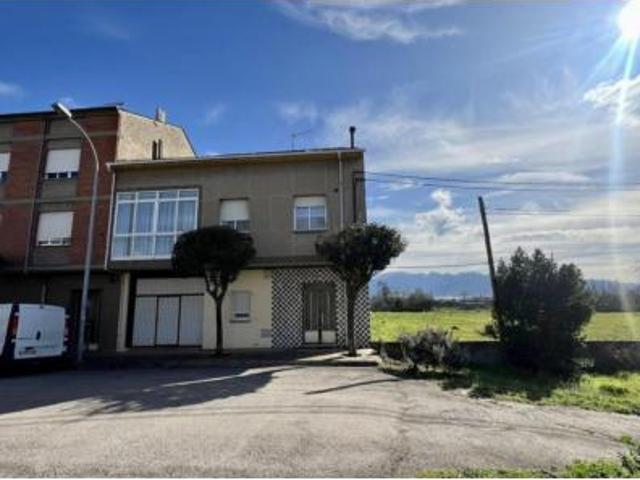 Chalet en venta en Cuatrovientos, El Bierzo