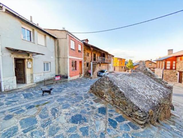 Chalet en venta en Lombillo de los Barrios, El Bierzo