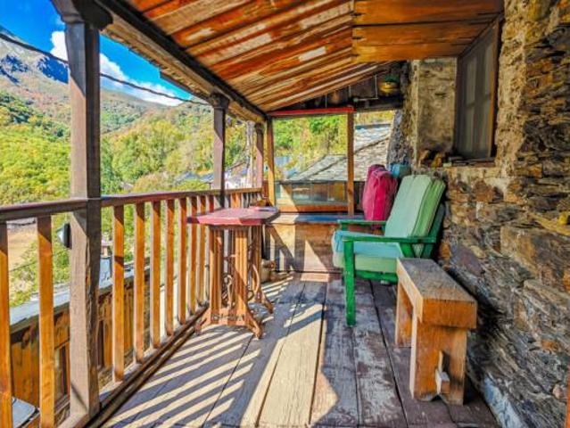Chalet en venta en Montes de Valdueza, El Bierzo