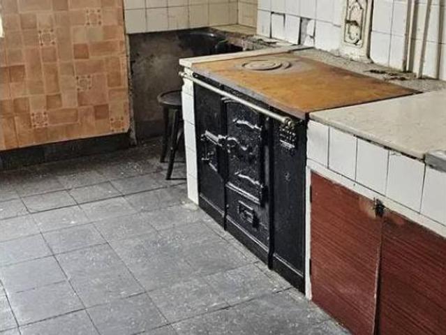 Chalet en venta en Flores del Sil, El Bierzo