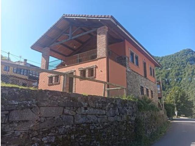 Chalet en venta en Ponga, Asturias