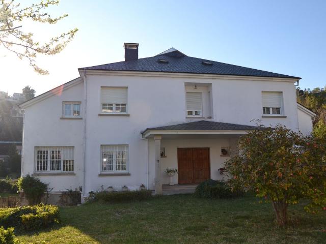 Chalet en venta en Poio, Pontevedra