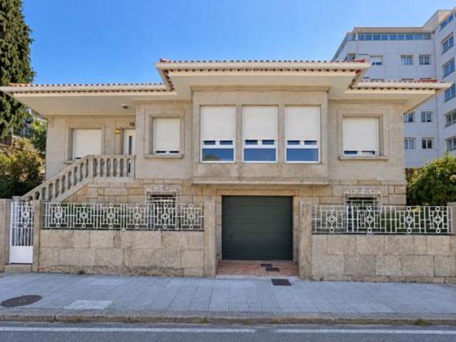 Chalet en venta en Campolongo, Pontevedra
