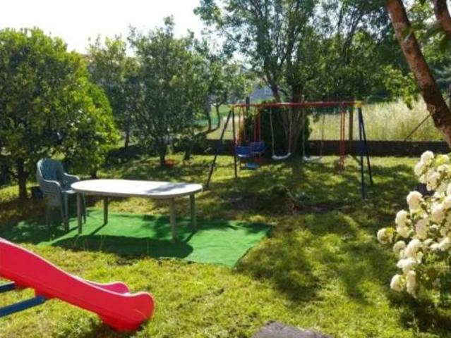 Chalet en venta en Salcedo, Pontevedra