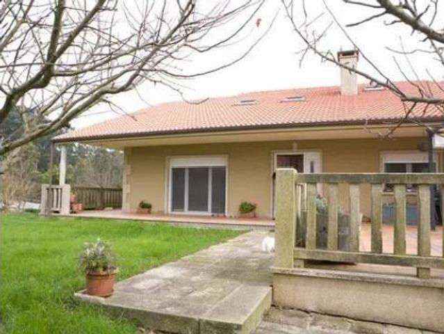 Chalet en venta en Mourente, Pontevedra