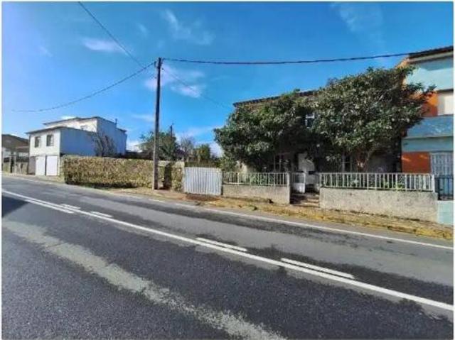 Chalet en venta en Noia, Galicia