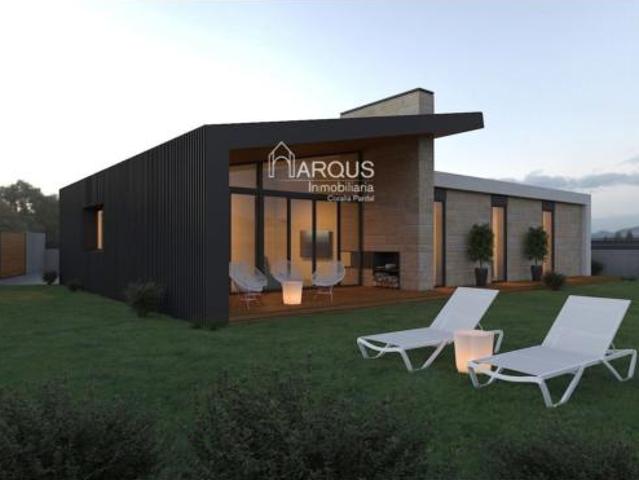 Chalet en venta en Noia, Galicia
