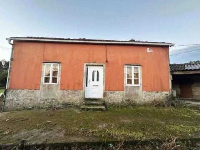 Chalet en venta en Noia, Galicia