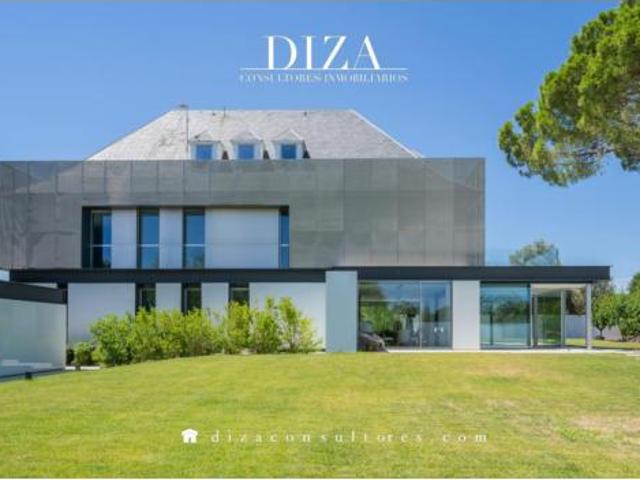 Chalet en venta en Somosaguas Sur, Pozuelo de Alarcón