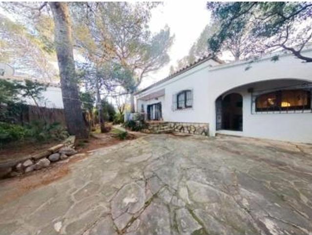 Villa en venta en Pratdip