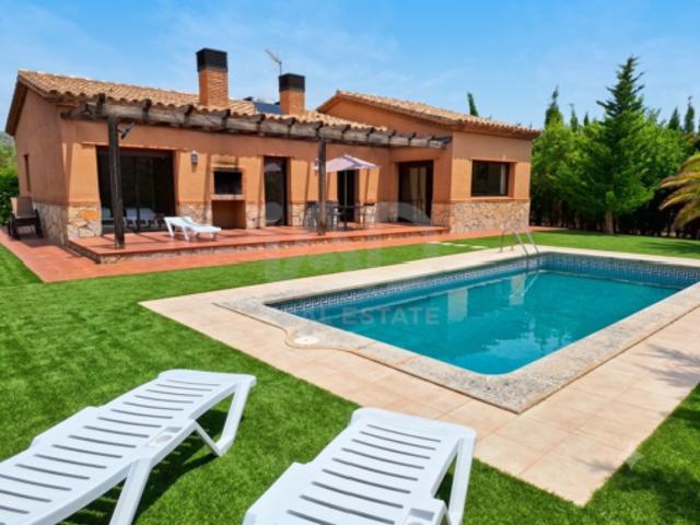 Chalet en venta en les Planes del Rei, Baix Camp