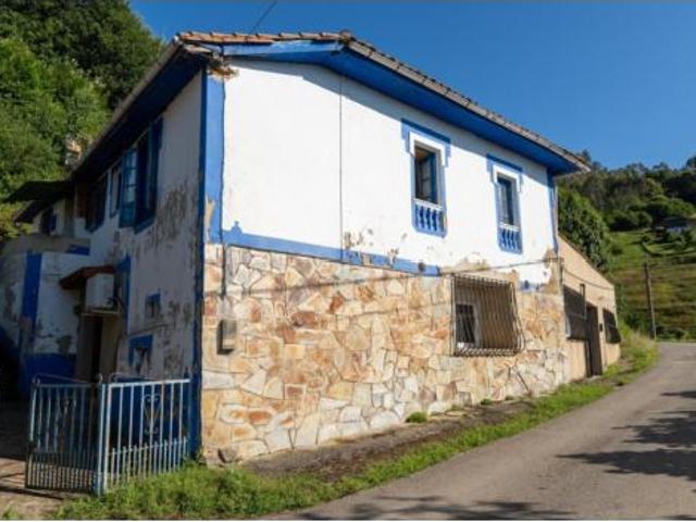 Chalet en venta en Pravia, Asturias
