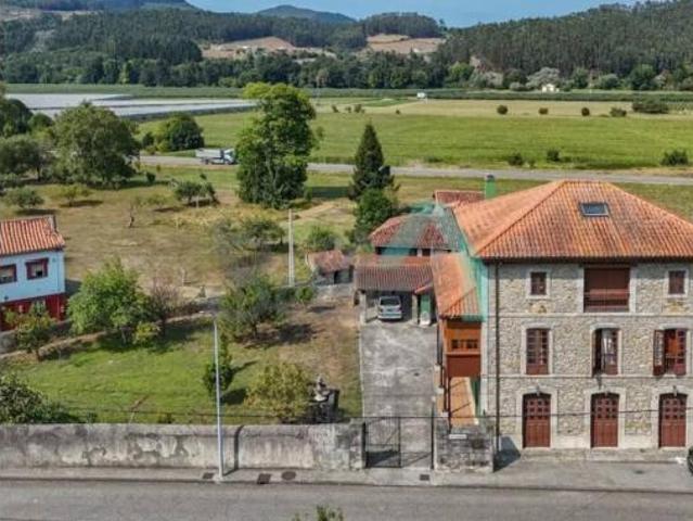 Chalet en venta en Peñaullán, Pravia