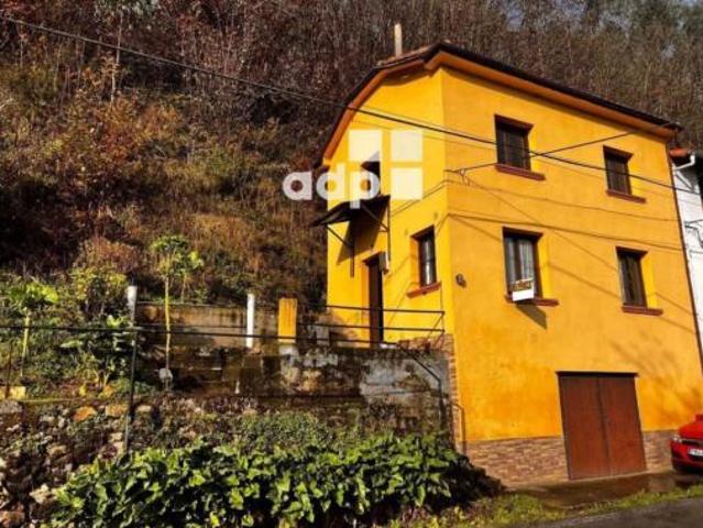 Villa en venta en Pravia, Praúa