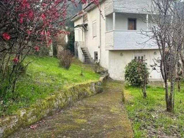 Chalet en venta en Bances, Pravia