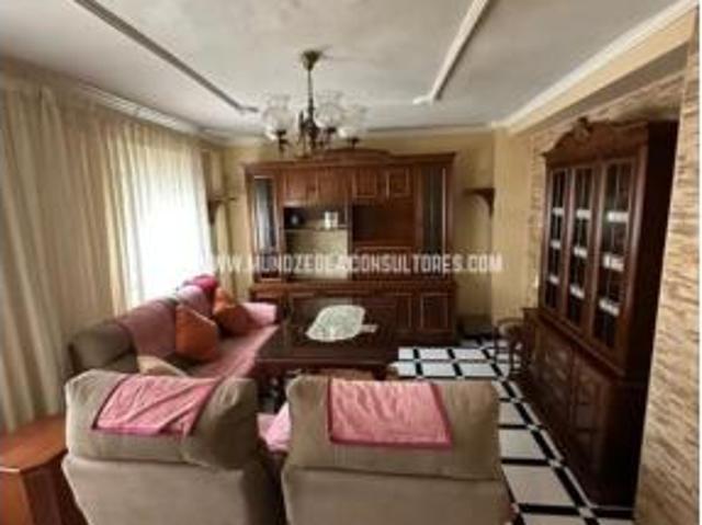 Chalet en venta en Priego De Córdoba, Andalucía
