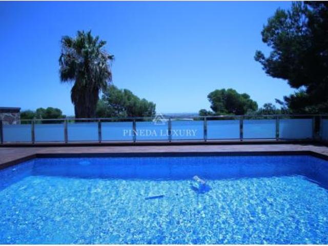 Chalet en venta en Sagunto, Valencia