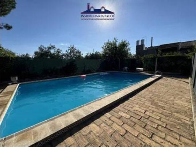 Chalet en venta en Puente Genil, Andalucía
