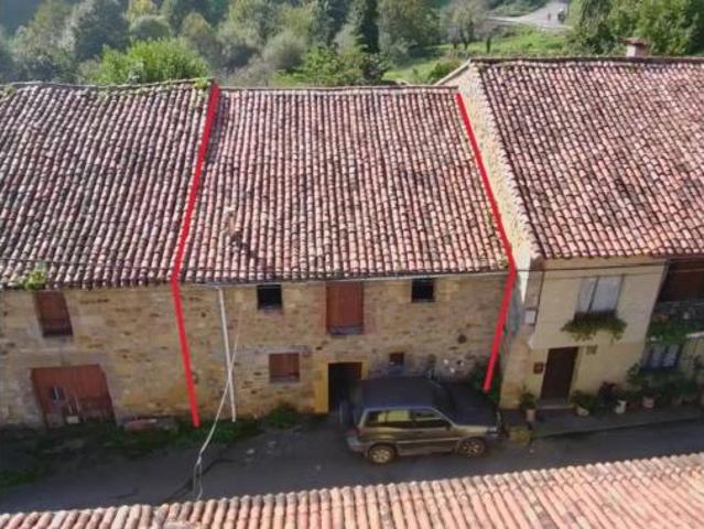 Chalet en venta en Puente Viesgo, Cantabria