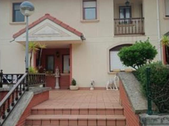 Chalet en venta en Puente Viesgo, Cantabria