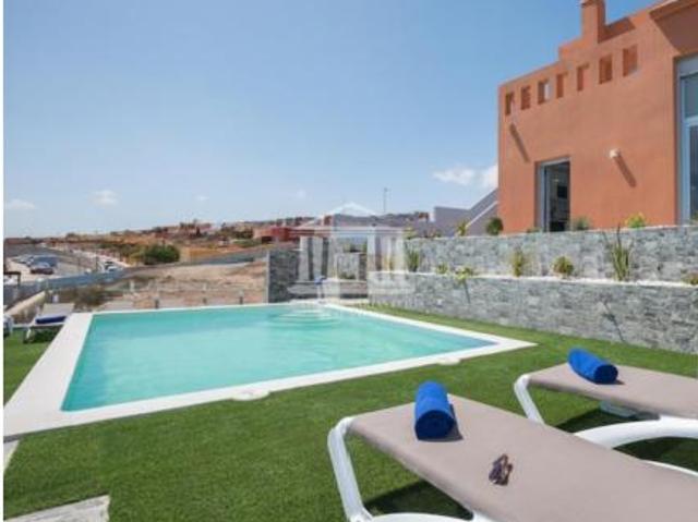 Chalet en venta en Casillas del Ángel, Puerto del rosario