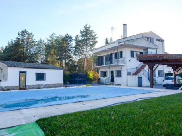 Chalet en venta en Quijorna, Madrid