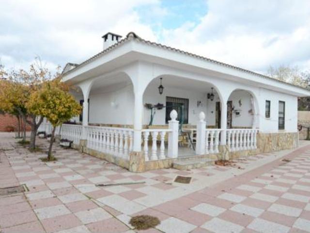 Chalet en venta en Quijorna, Madrid