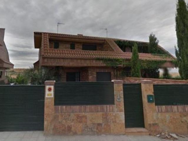 Villa en venta en Quijorna