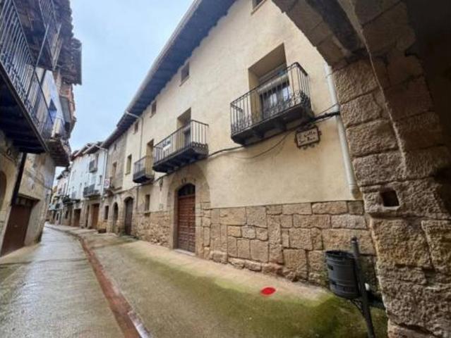 Chalet en venta en Matarraña / Matarranya, Ráfales