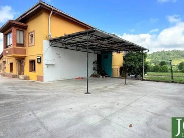 Chalet en venta en La Riba, Rasines
