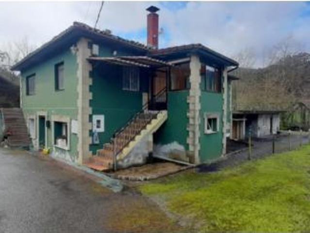 Chalet en venta en Rasines, Cantabria