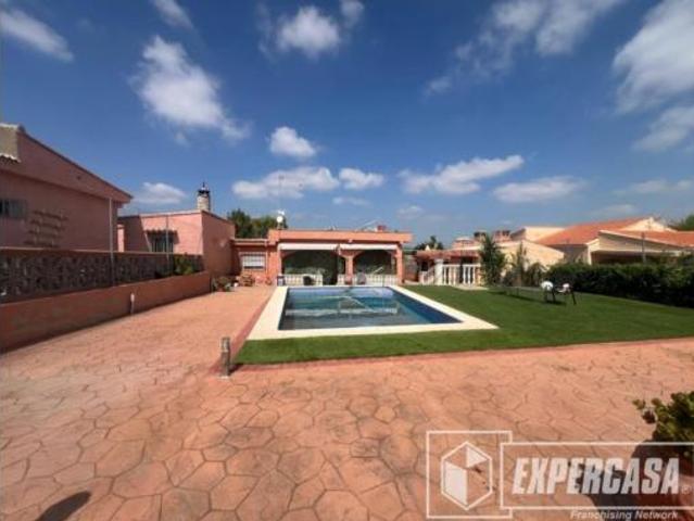 Chalet en venta en la Ribera Alta, Valencia