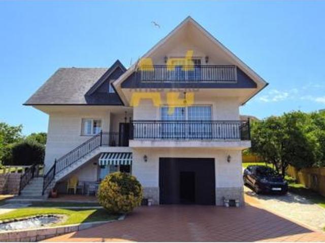 Chalet en venta en Redondela, Vigo