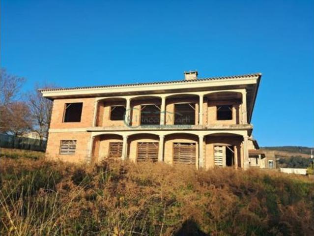 Chalet en venta en Cesantes, Vigo