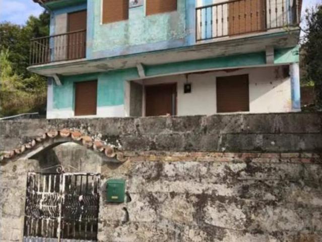Chalet en venta en Cesantes, Vigo